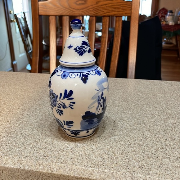 Delft Blue Ginger Jar Vintage - Picture 6 of 9